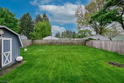 1190 Jeanie J Avenue, Akron, OH 44310 - Photo 36