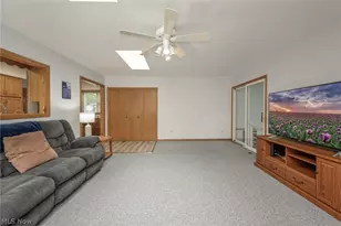 1190 Jeanie J Ave, Akron, OH 44310 - Photo 4