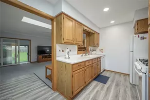 1190 Jeanie J Ave, Akron, OH 44310 - Photo 8