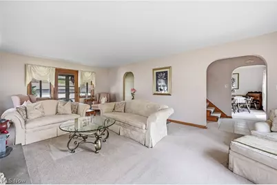 546 Perkinswood Boulevard NE, Warren, OH 44483 - Photo 8