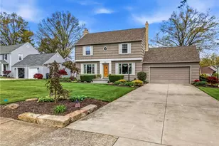 546 Perkinswood Blvd NE, Warren, OH 44483 - Photo 2