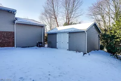 6753 Lake Cable Avenue NW, Lehigh Twp, OH 44720 - Photo 32