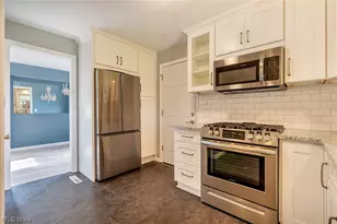 4028 Crestwood St NW, Canton, OH 44708 - Photo 12