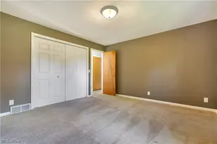 4028 Crestwood St NW, Canton, OH 44708 - Photo 24