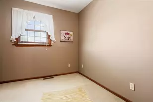 1003 Eppley Ave, Zanesville, OH 43701 - Photo 18