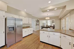 7663 Herrick Park Dr, Hudson, OH 44236 - Photo 10