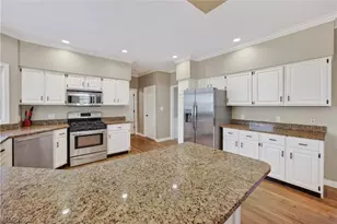 7663 Herrick Park Dr, Hudson, OH 44236 - Photo 8
