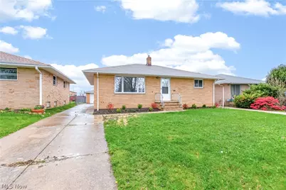 12304 Havana Road, Garfield Heights, OH 44125 - Photo 2