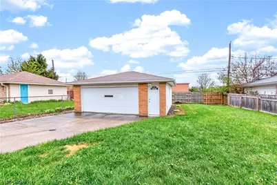 12304 Havana Road, Garfield Heights, OH 44125 - Photo 28