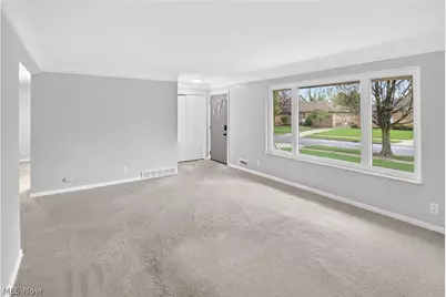 12304 Havana Road, Garfield Heights, OH 44125 - Photo 10