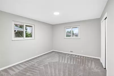 12304 Havana Road, Garfield Heights, OH 44125 - Photo 12