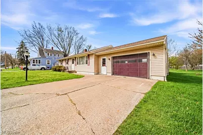 3203 Court Street, Ashtabula, OH 44004 - Photo 4
