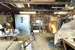 112 Fairview St, West Lafayette, OH 43845 - Photo 24