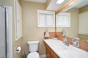 877 Locust Dr, Tallmadge, OH 44278 - Photo 12