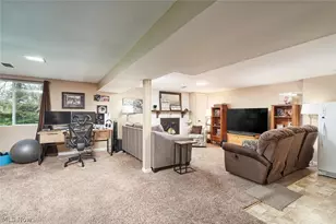 877 Locust Dr, Tallmadge, OH 44278 - Photo 18