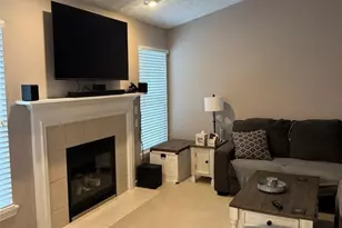 6210 Dogwood Ln, North Ridgeville, OH 44039 - Photo 6
