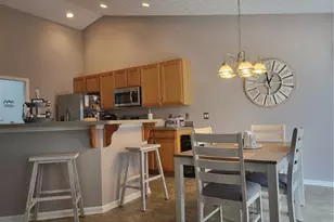 6210 Dogwood Ln, North Ridgeville, OH 44039 - Photo 10