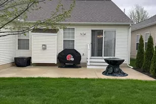 6210 Dogwood Ln, North Ridgeville, OH 44039 - Photo 22