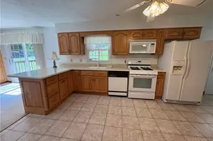 67541 Almar Ln W, St Clairsville, OH 43950 - Photo 2