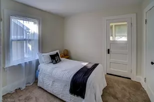 10105 Greenview, Garfield Heights, OH 44125 - Photo 28