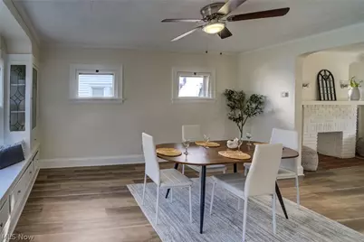 10105 Greenview, Garfield Heights, OH 44125 - Photo 14