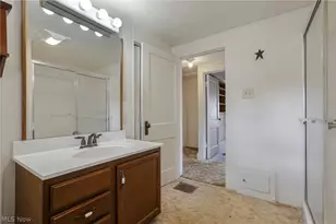 808 N 12th St, Cambridge, OH 43725 - Photo 30