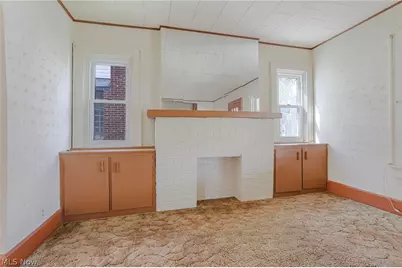808 N 12th Street, Cambridge, OH 43725 - Photo 12