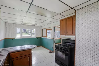 808 N 12th Street, Cambridge, OH 43725 - Photo 24