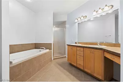 3217 Euclid Heights Boulevard, Cleveland Heights, OH 44118 - Photo 18