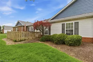 519 Heather Woods Dr, Elyria, OH 44035 - Photo 4