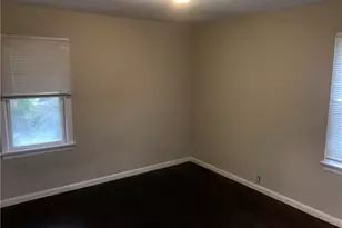 11303 McCracken Rd, Garfield Heights, OH 44125 - Photo 6
