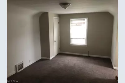 11303 McCracken Road, Garfield Heights, OH 44125 - Photo 10