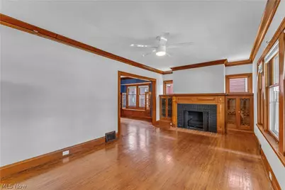 3177 Warren Road, Loveland, OH 44111 - Photo 4