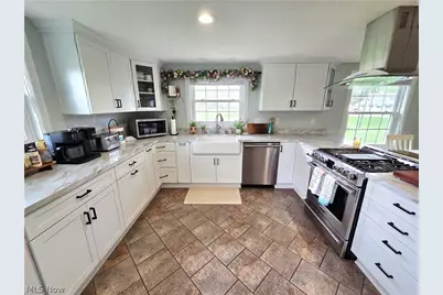 5869 Oberlin Road, Amherst, OH 44001 - Photo 16