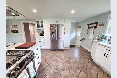5869 Oberlin Road, Amherst, OH 44001 - Photo 18