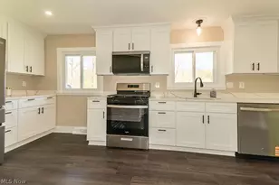 8839 Billings Rd, Kirtland, OH 44094 - Photo 2