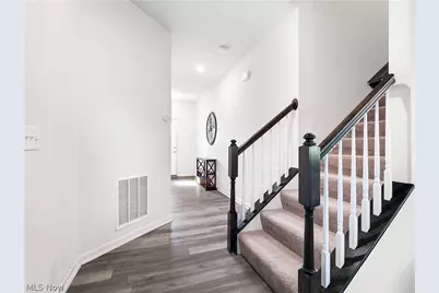 3243 Broadleaf Way, Brunswick, OH 44212 - Photo 6