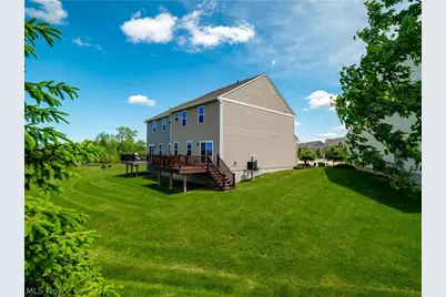 3243 Broadleaf Way, Brunswick, OH 44212 - Photo 4