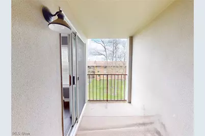 240 Fox Hollow Drive #309, Mayfield Heights, OH 44124 - Photo 18