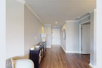 240 Fox Hollow Drive #309, Mayfield Heights, OH 44124 - Photo 6
