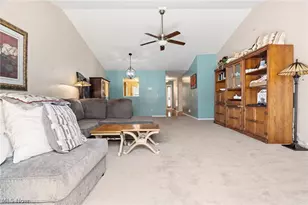 3198 Mariners Island Dr NW, Canton, OH 44708 - Photo 12