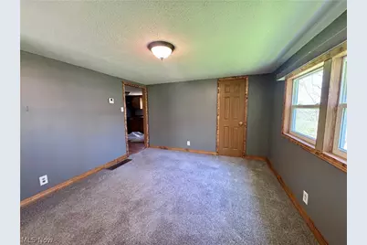397 S Elliott Road, Stockport, OH 43787 - Photo 8