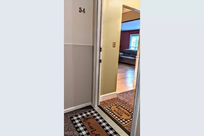 25 Trenton Square, Euclid, OH 44143 - Photo 2