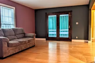 25 Trenton Square, Euclid, OH 44143 - Photo 12