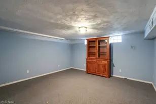407 E 330th St, Willowick, OH 44095 - Photo 26
