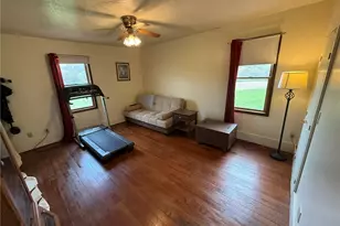 11140 Strasburg Bolivar Rd NW, Bolivar, OH 44612 - Photo 18