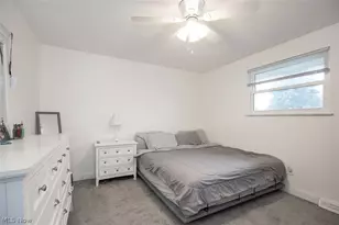 8493 Webster Rd, Strongsville, OH 44136 - Photo 22