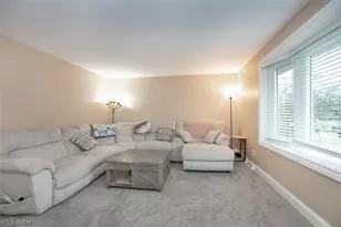 8493 Webster Rd, Strongsville, OH 44136 - Photo 16