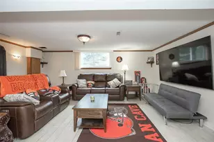 8493 Webster Rd, Strongsville, OH 44136 - Photo 32