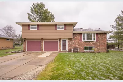 8493 Webster Road, Strongsville, OH 44136 - Photo 2
